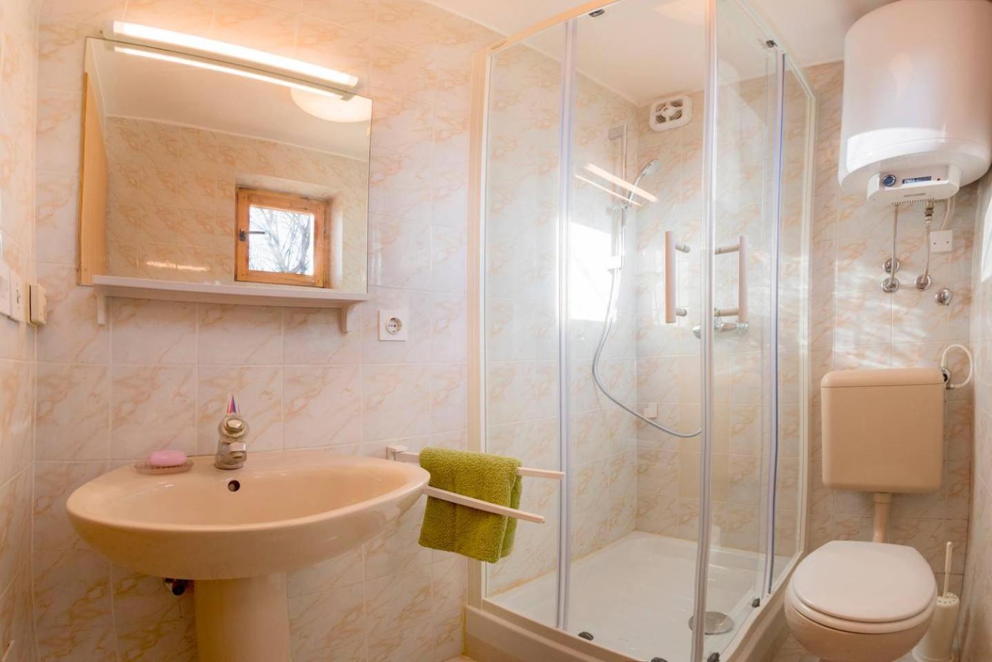 Little Dream House In A Perfect Spot Villa Zalog Bagian luar foto